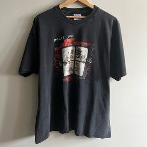 Pearl jam windowpane